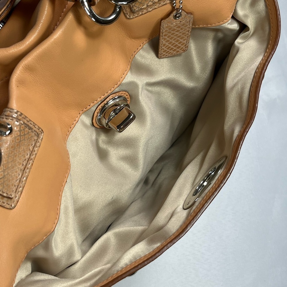 Coach Penelope Carryall Tote Purse Butterscotch F16530 - Picture 6 of 15